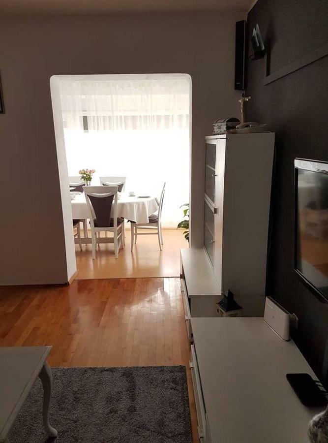Apartman Leon Sibenik Exterior photo